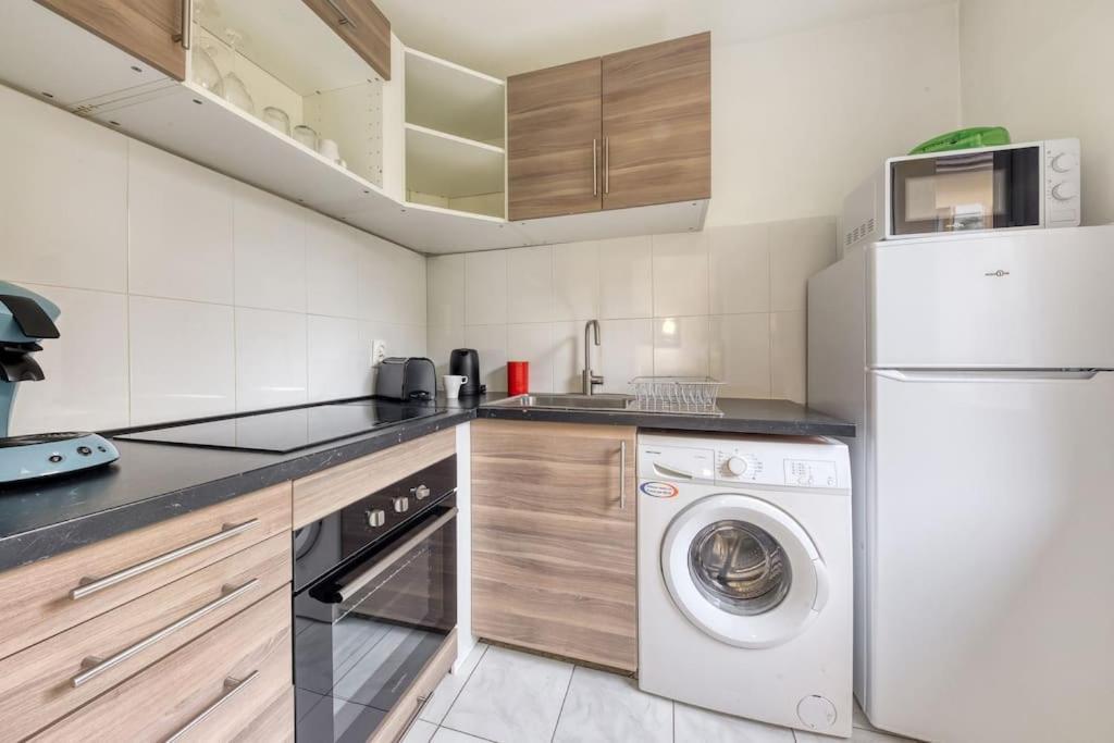 Appartement F2 Haut De Montreuil Монтрей Екстер'єр фото